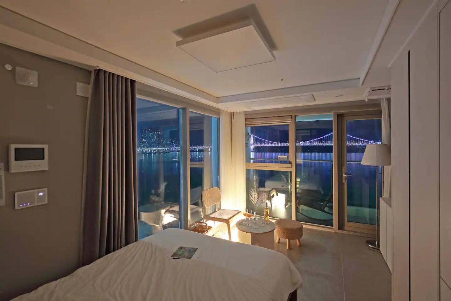 Hotel Elmomento Gwangan Busan Esterno foto